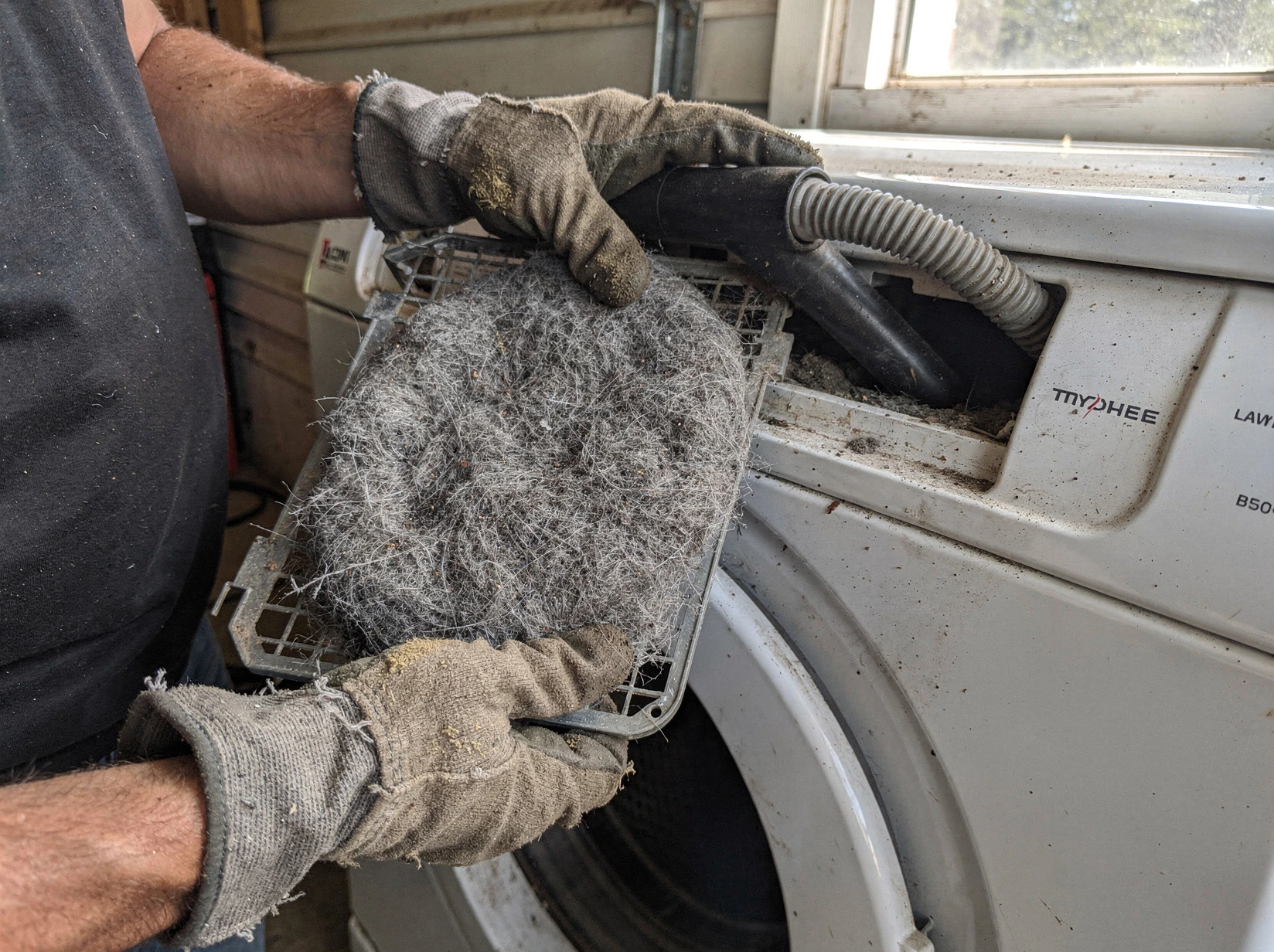 Cleaning Dryer Lint Trap service in Longmont, CO